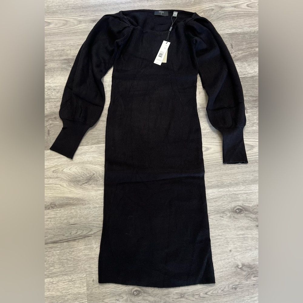 Tahari Ribbed Knit Sweater dress with bubble sleeves size S